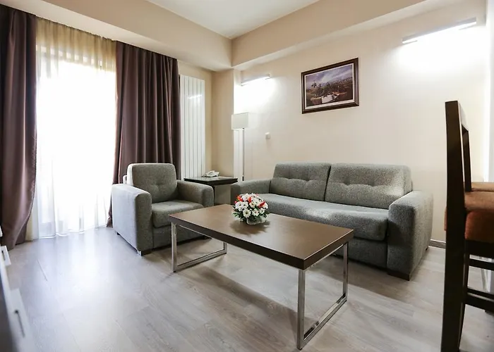 فندق Stara Planina Custica